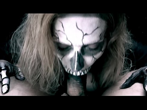 ❤️ Demon girl imeb kulli oma musta suuga ja neelab sperma. ❤ Kõva porno at et.myastro.top ❌