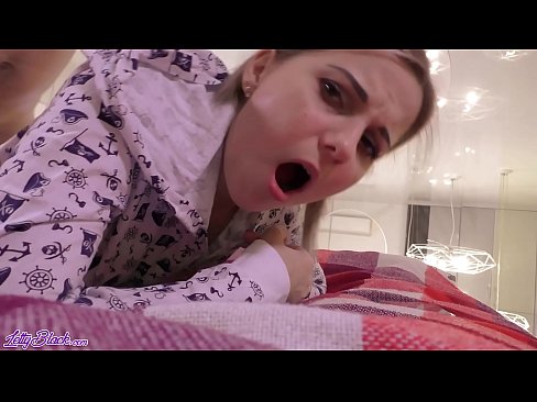 ❤️ Seksikas ema neelab ja pregistyle seks - sperma lähedalt üles ❤ Kõva porno at et.myastro.top ❌