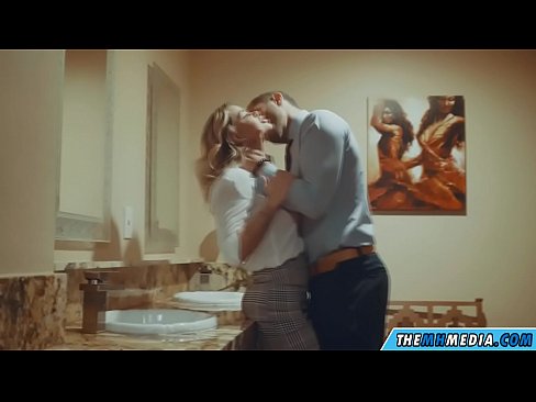 ❤️ Kui rinnakas blondiin võrgutab sind avalikus tualettruumis ❤ Kõva porno at et.myastro.top ❌